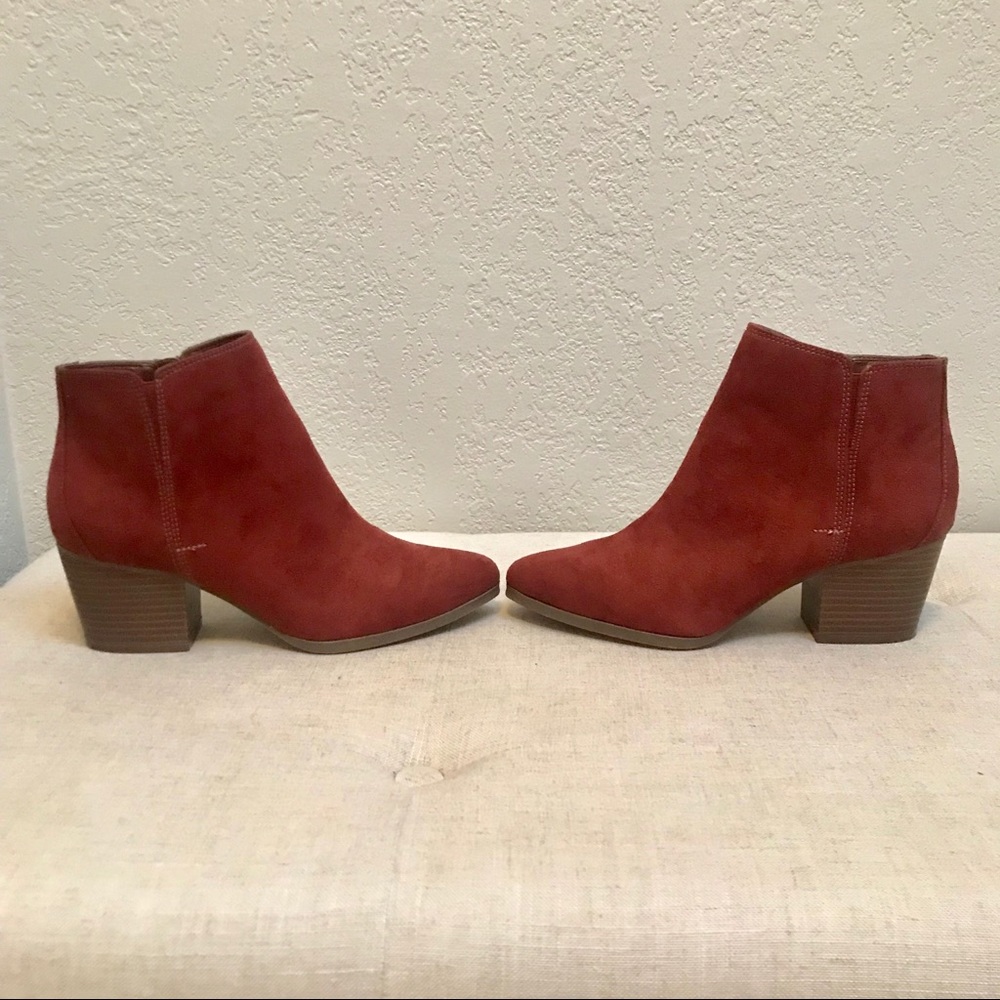 Burgundy booties size 7.5